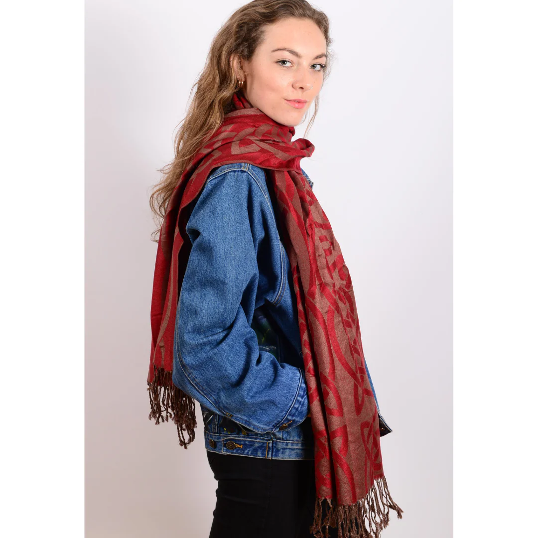 Celtic Knotwork Pashmina Scarf Burgandy - Image 2