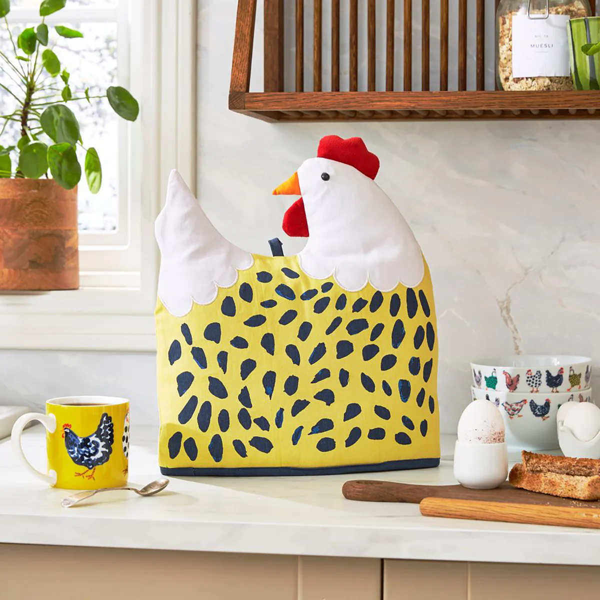 Chick Chicken Shaped Tea Cosy - Image 2