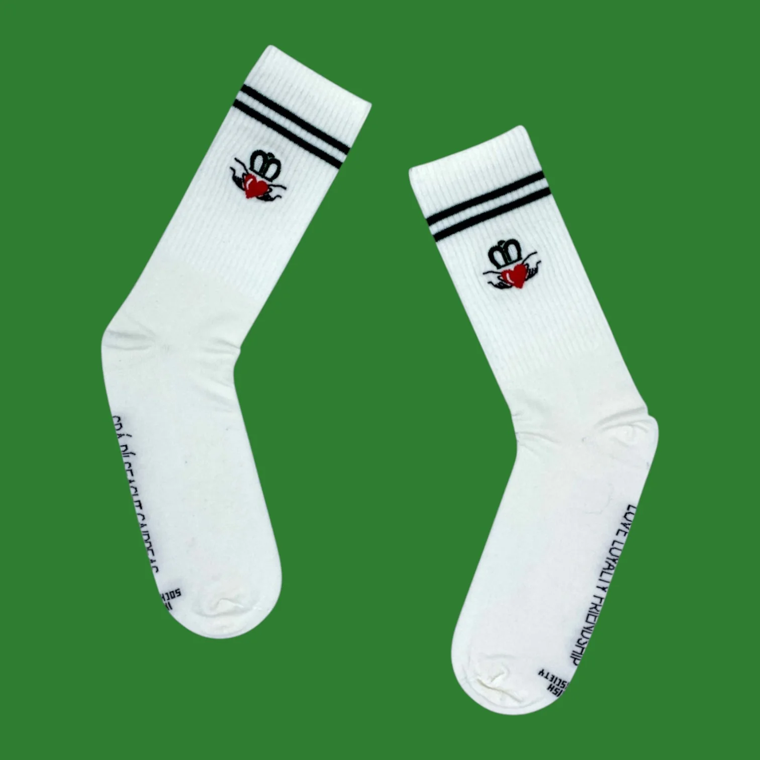 Claddagh Embroidered White Socks - Image 2