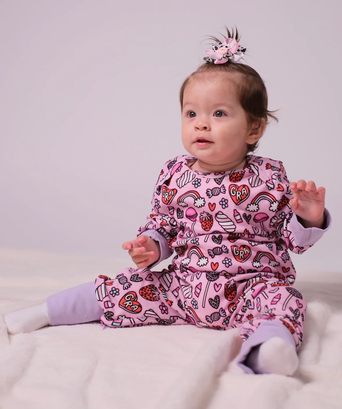 Grá Baby Onesie - Image 5