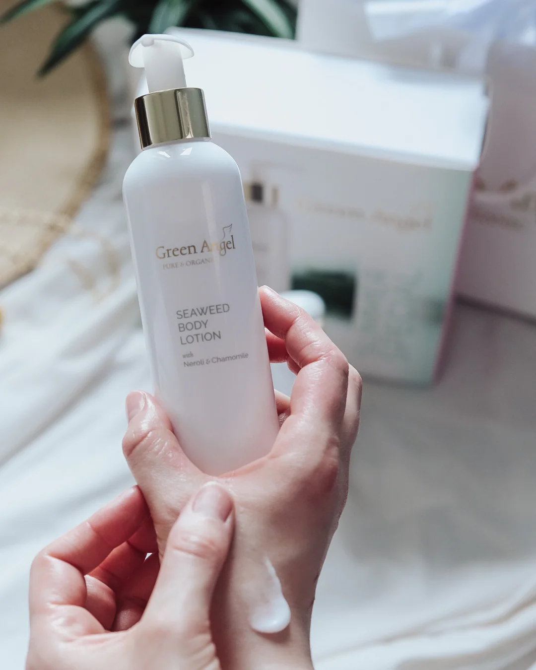 Green Angel Seaweed And Chamomile Body Lotion