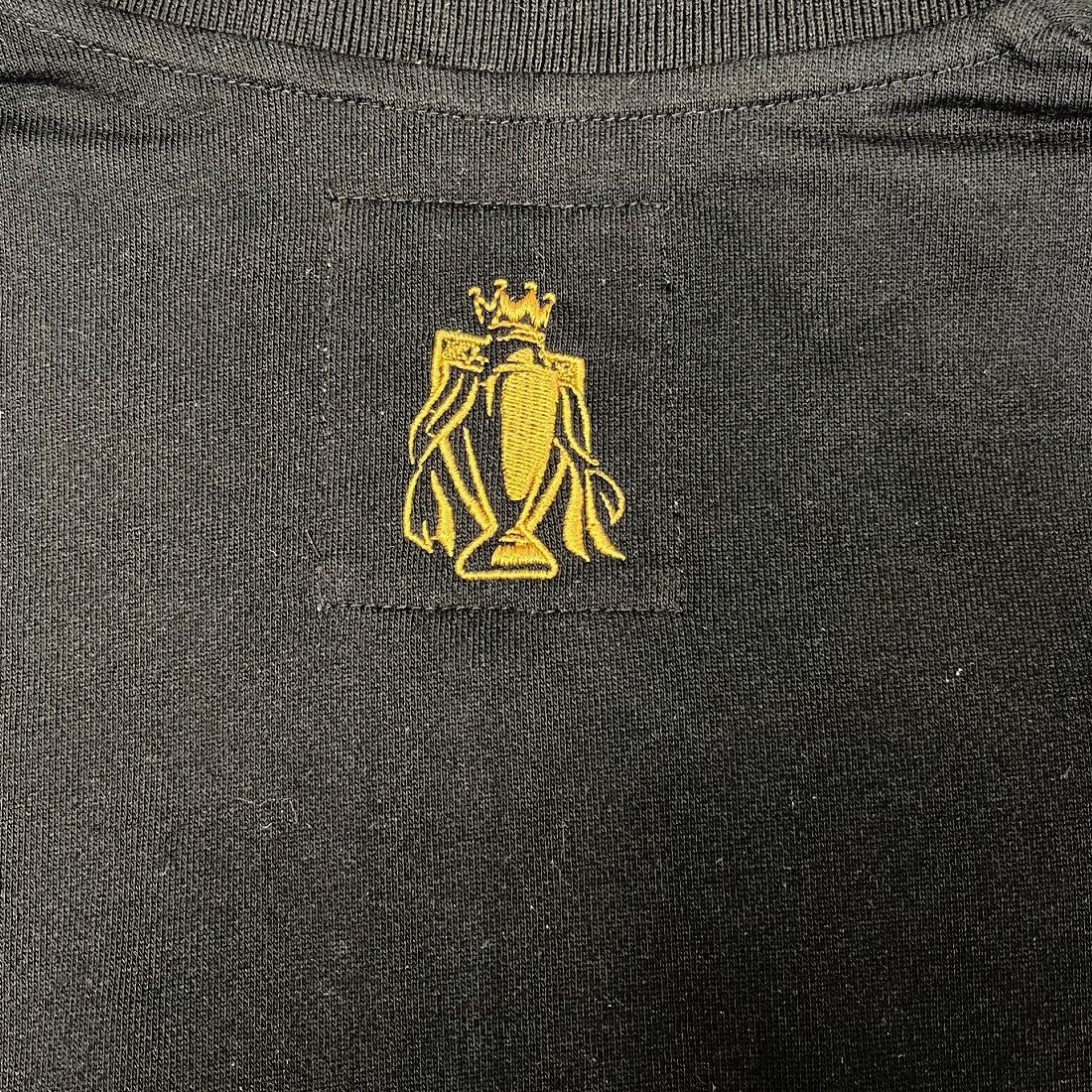 Guinness Black and Gold Premier League 1/4 Zip Top - Image 8
