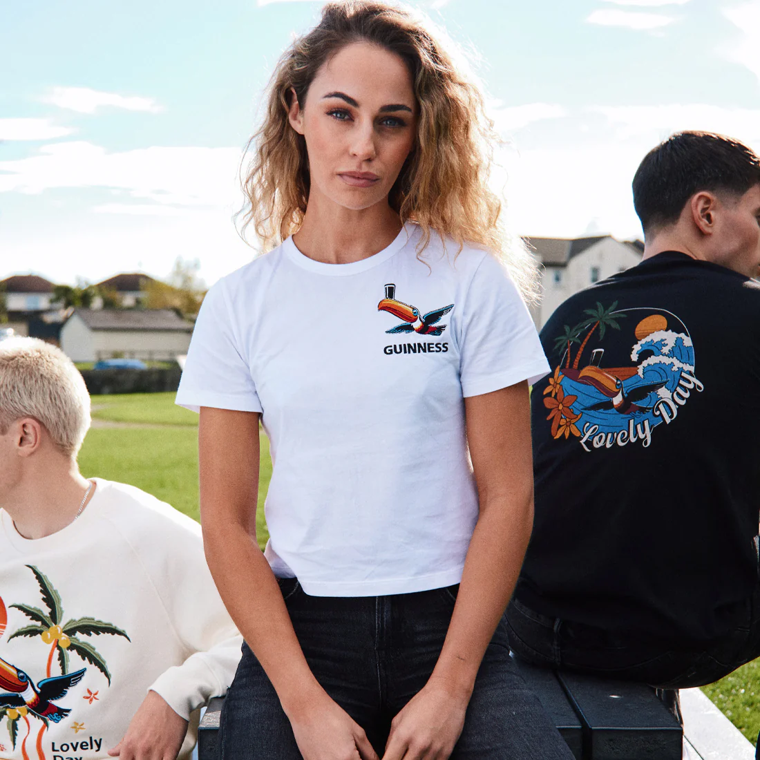Guinness Women's Cream Toucan Lovely Day Cropped T-Shirt - Image 2