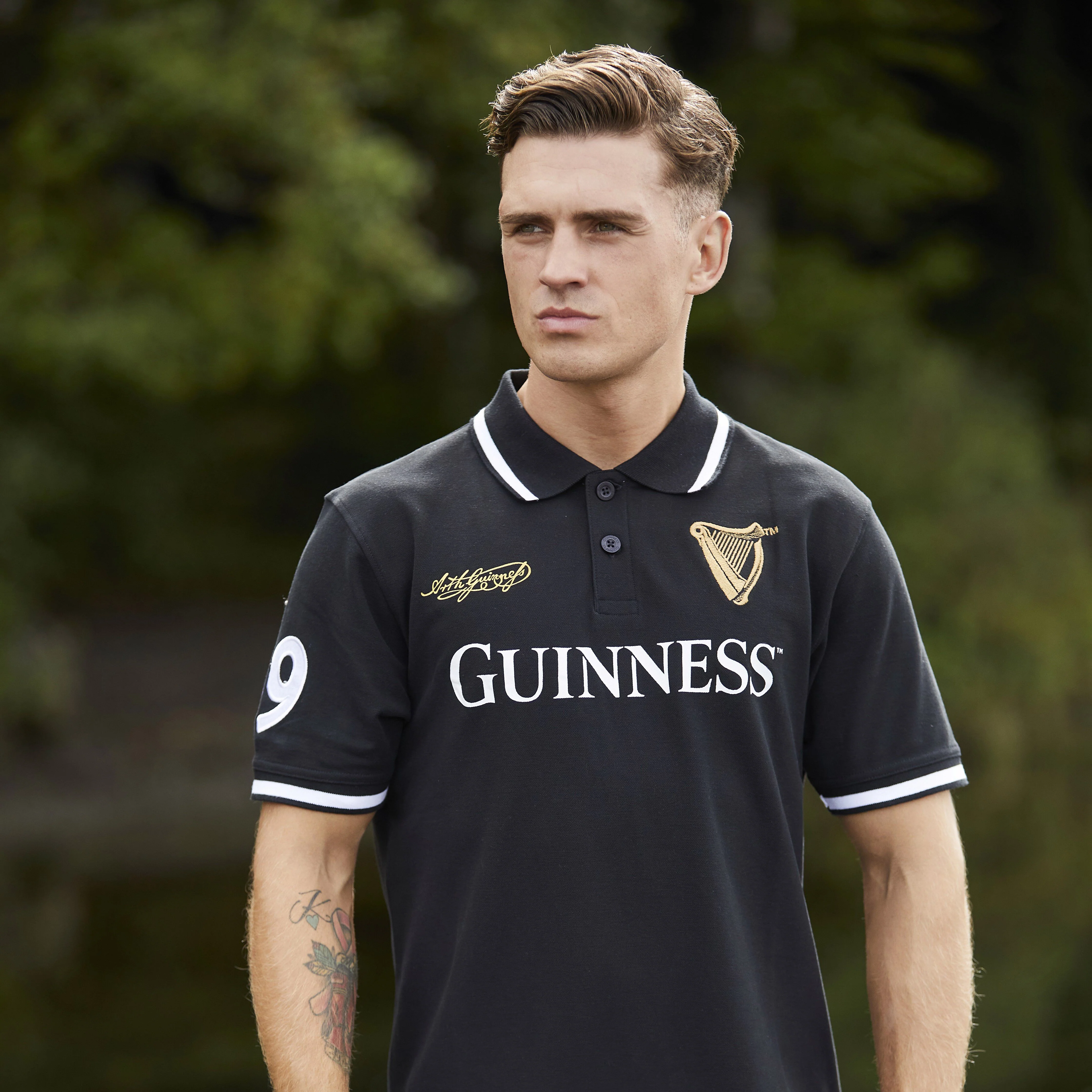 Guinness Men's Black Polo Shirt - Image 7