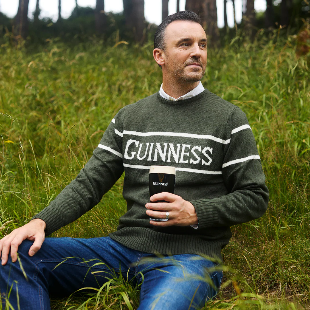 Guinness Mens White & Green Knit Jumper - Image 4