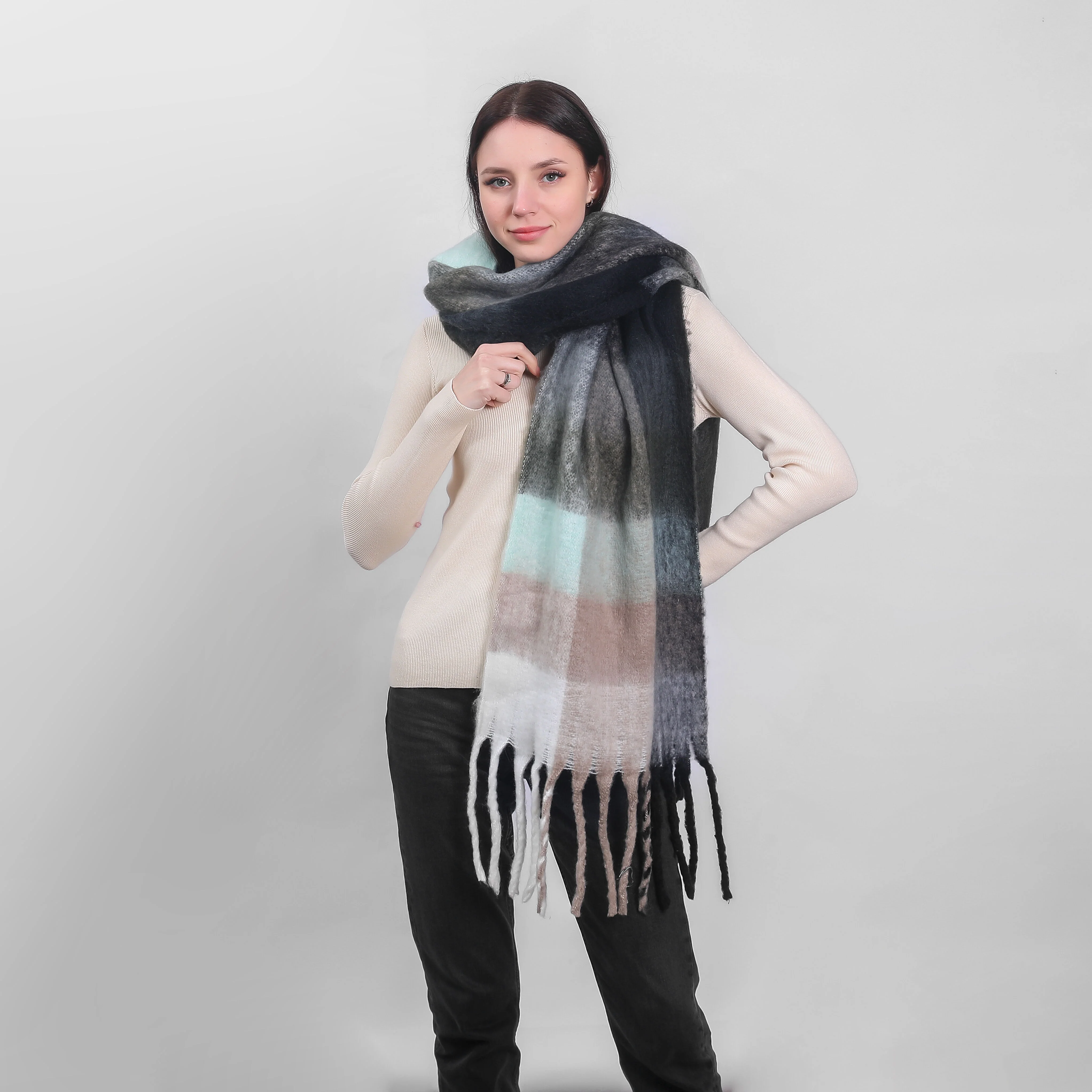 Irish Soft Check Scarf Green Grey