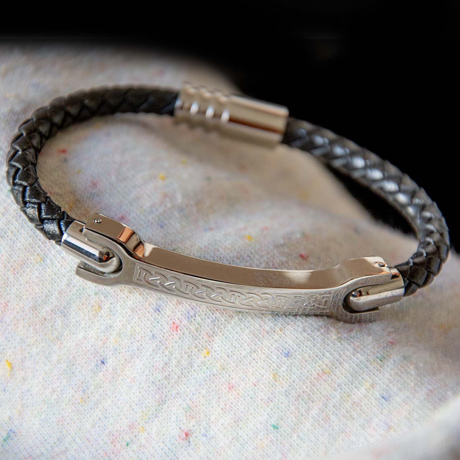 Mens Black Thin Leather Bracelet Wristband With Steel Celtic Knot Design - Image 3