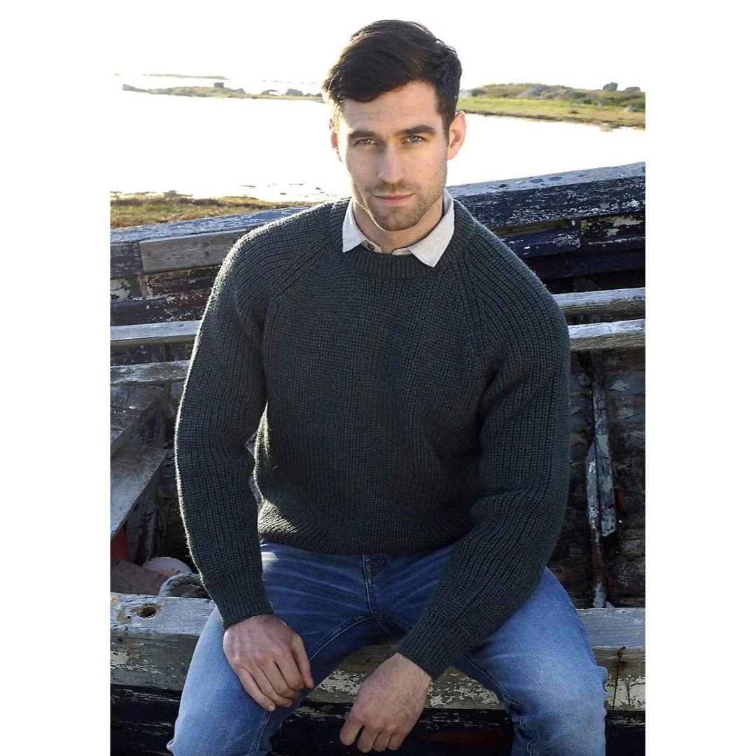 Men's Fisherman Ribbed Aran Charcoal Jumper - Image 2