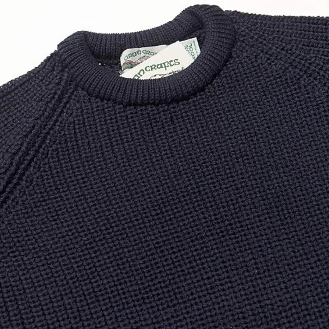 Men's Fisherman Ribbed Aran Navy Jumper - Image 3