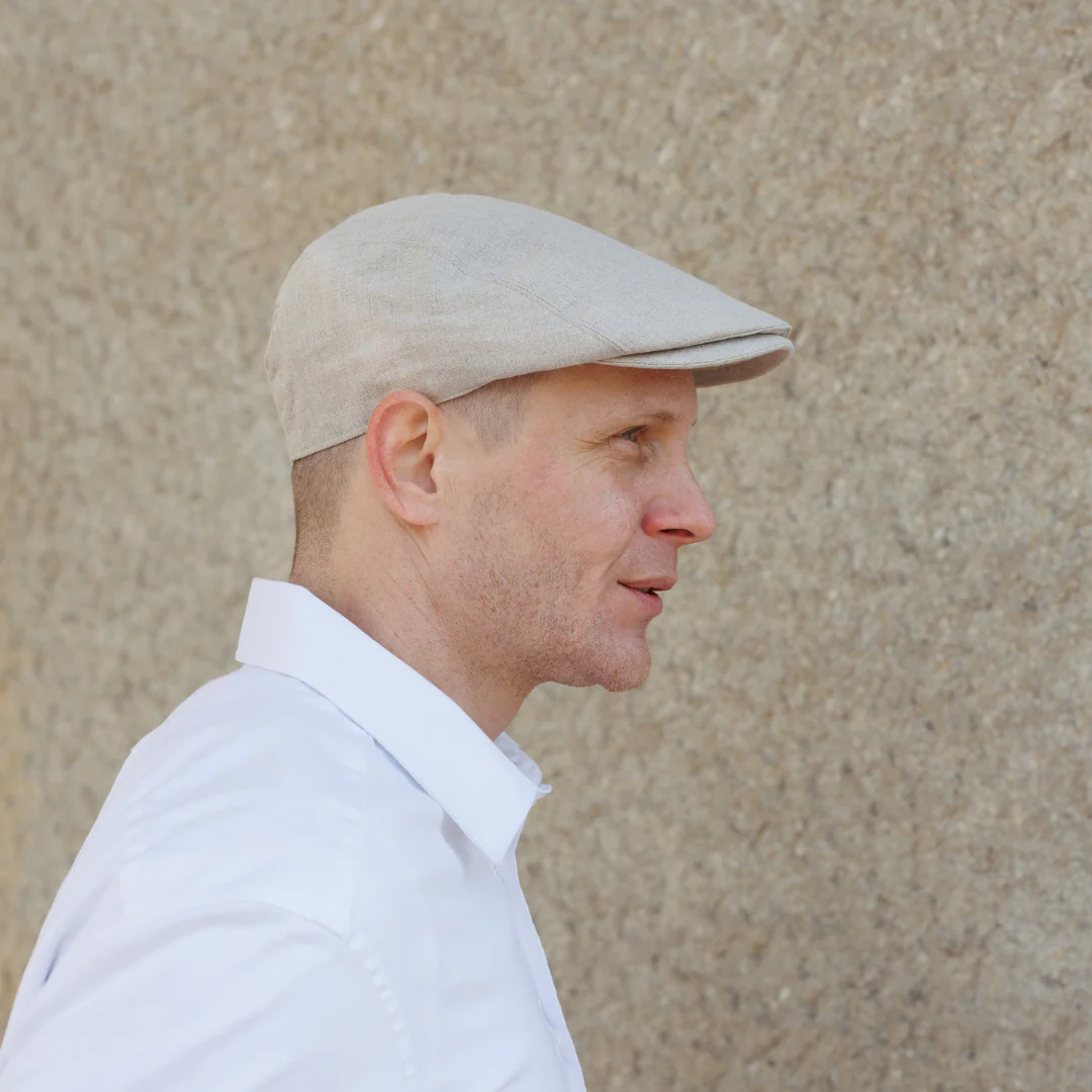 Mens Linen Driving Natural Flat Cap - Image 2