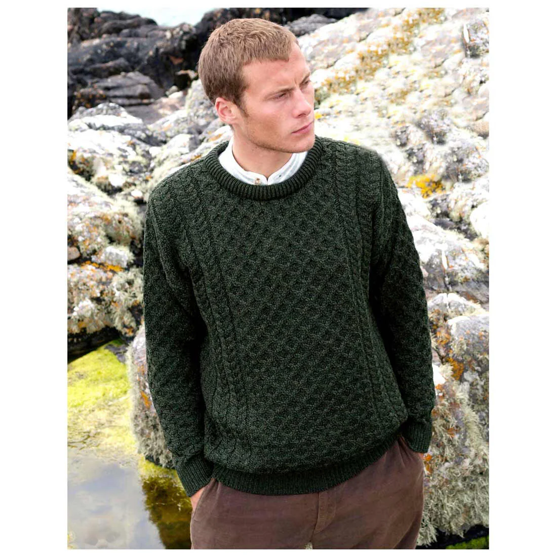 Men's Merino Wool Aran Crew Neck Green Jumper - Image 3