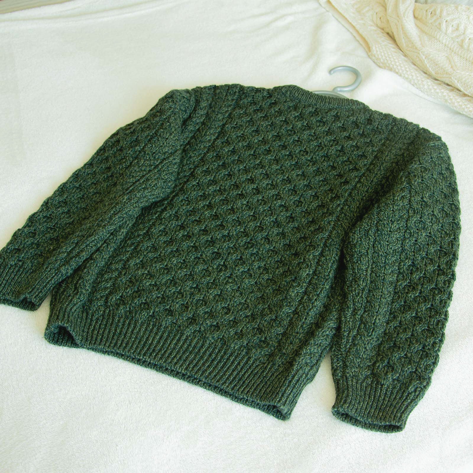 Men's Merino Wool Aran Crew Neck Green Jumper - Image 7