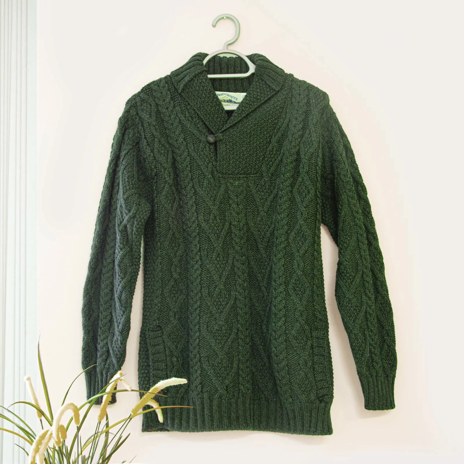 Men's Shawl Collar Aran Green Jumper - Image 6