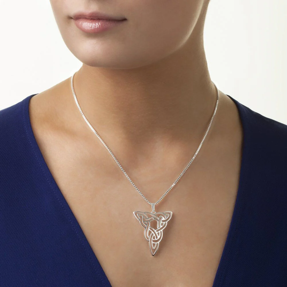 Newbridge Silverware Celtic Necklace - Image 2