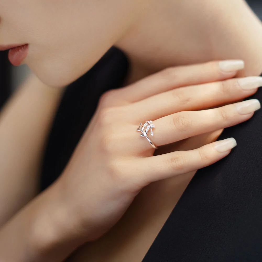 Newbridge Silverware Leaf Ring With Clear Stones - Image 2