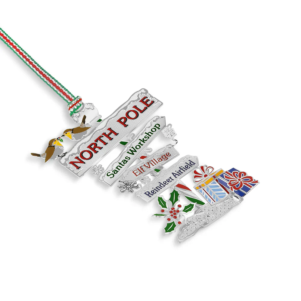 North Pole Christmas Tree Decoration - Image 3