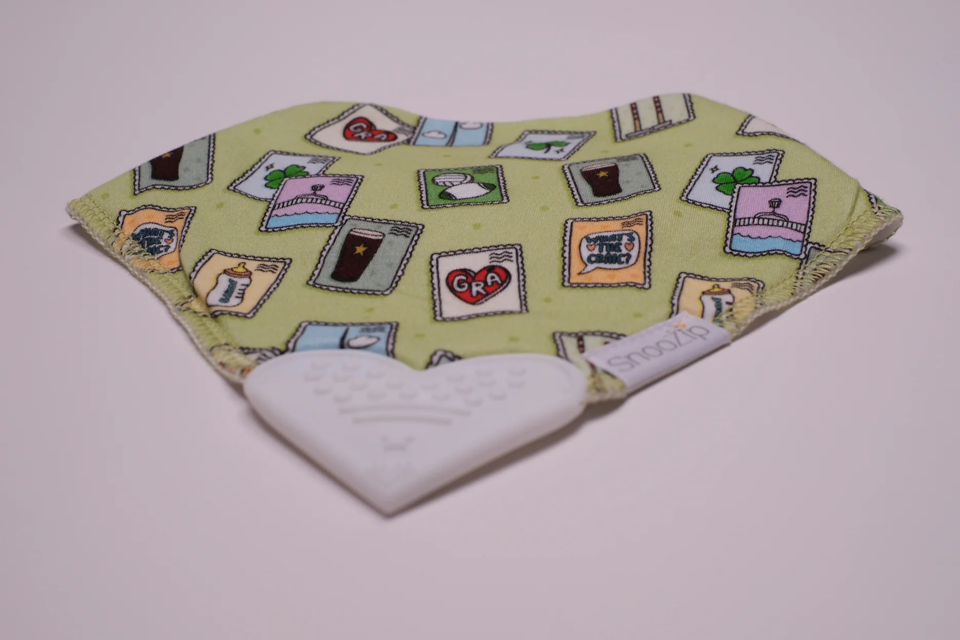 Postcards from Ireland Teething Bib - Image 5