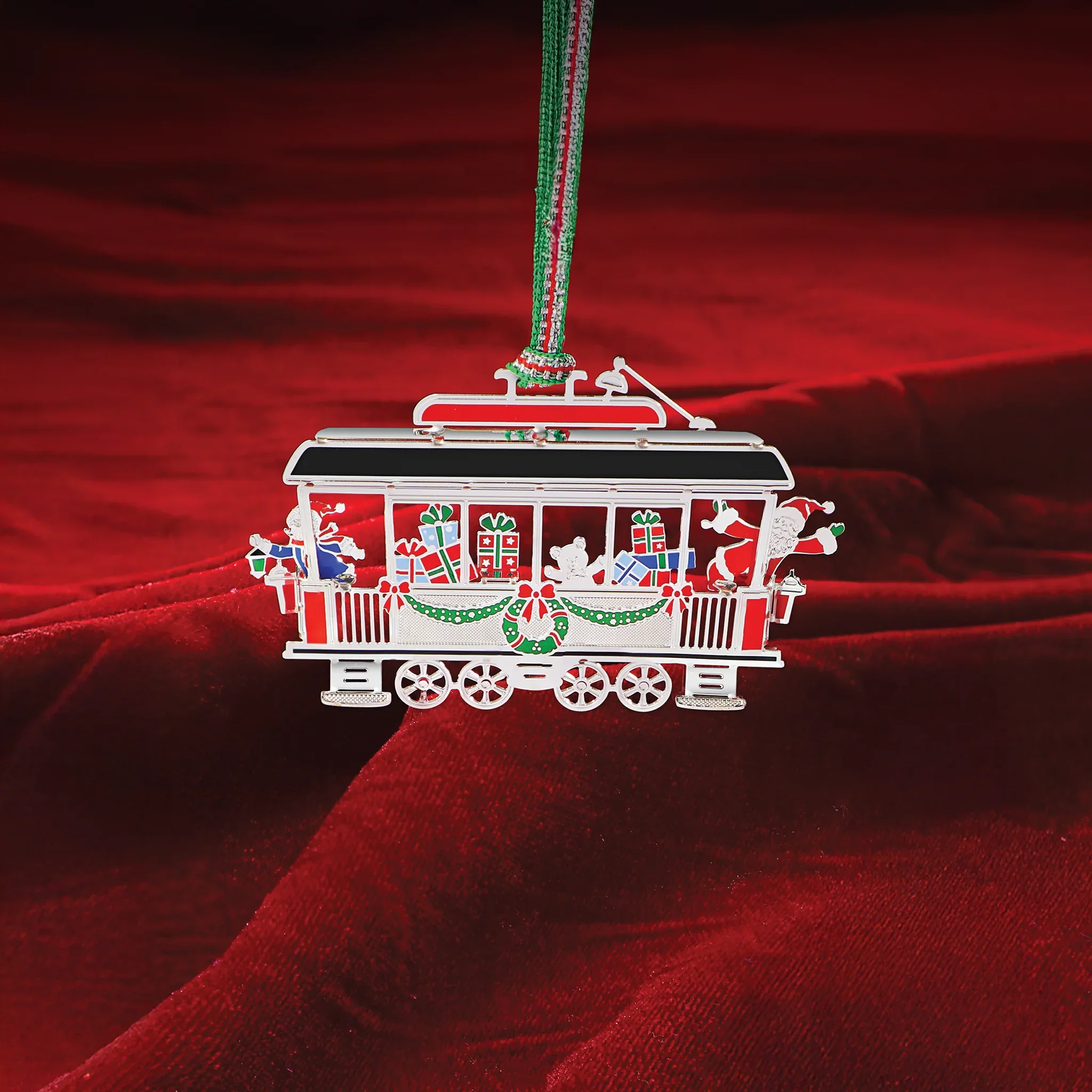 Tram Carriage Christmas Tree Decoration - Image 4