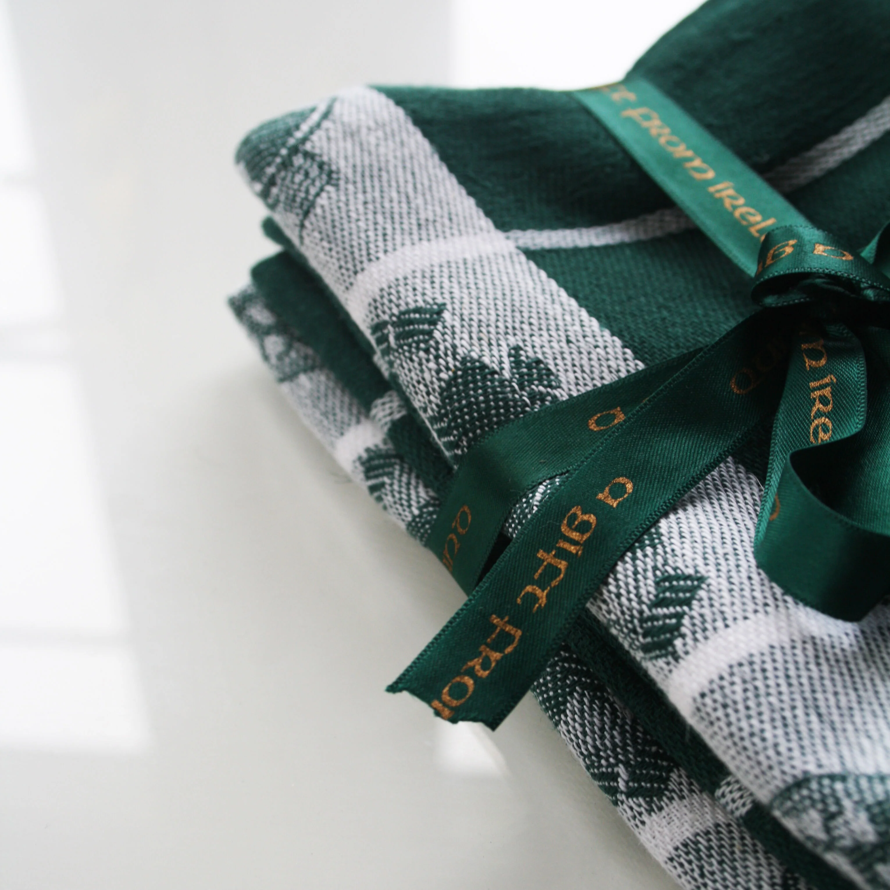 Treasures Of Ireland Embroidered Green Waffle Tea Towel (2 Pack) - Image 6