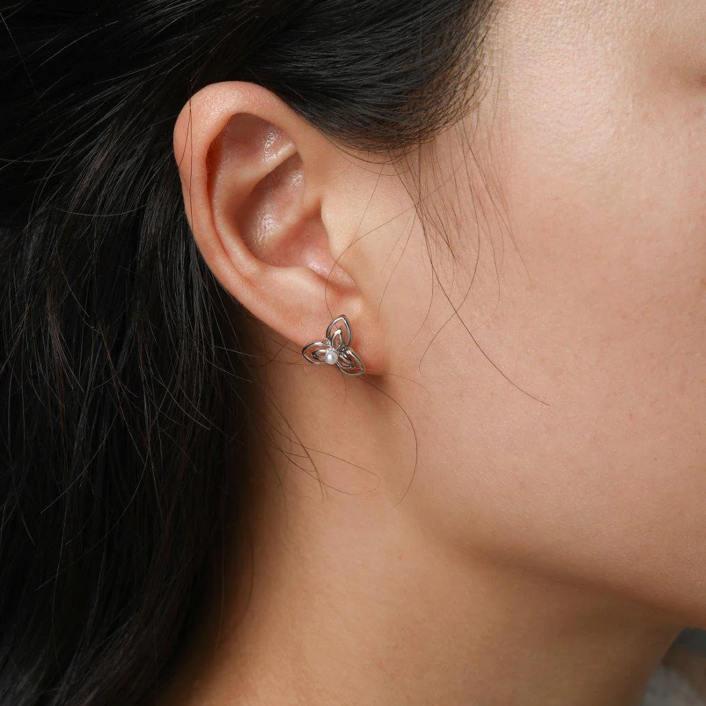 Women's Silver Plated Trinity Style Pearl Earrings - Image 2