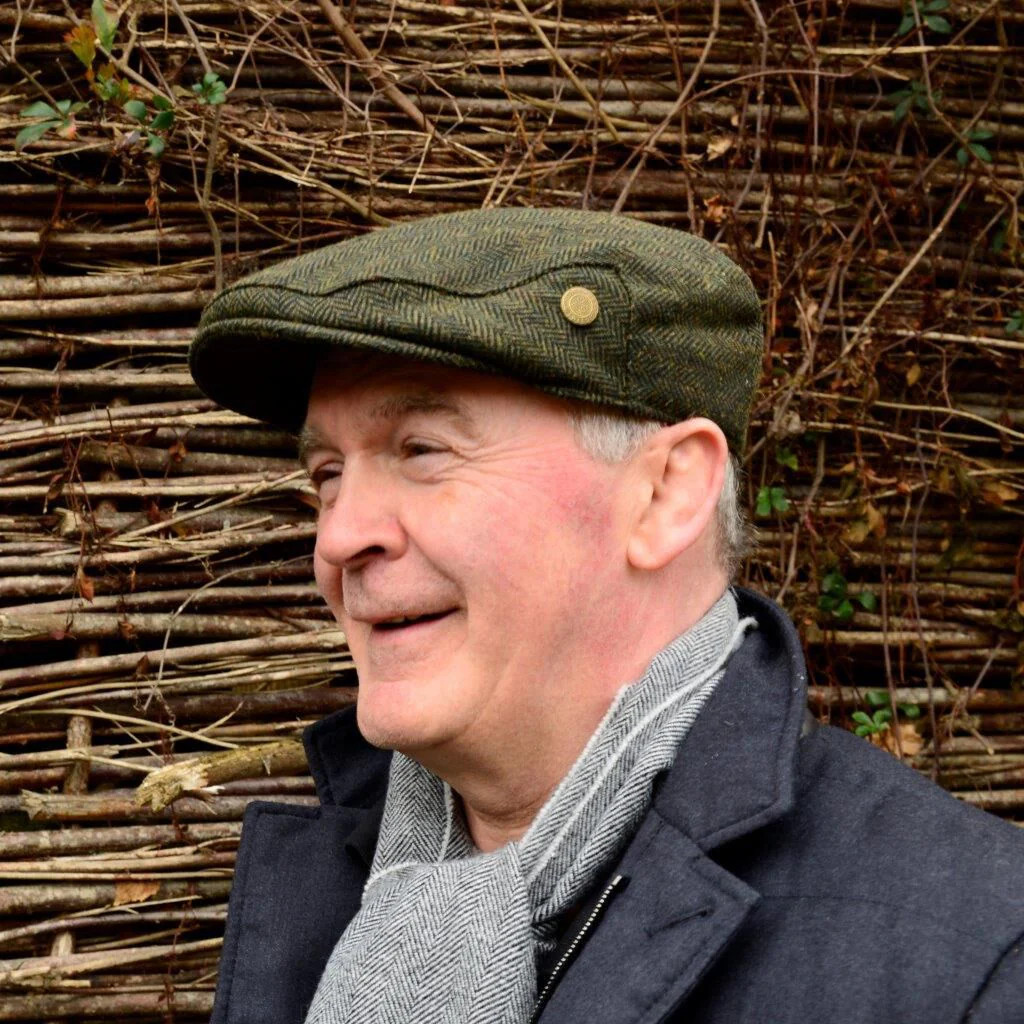 Tweed Hat Countryman Green Herringbone - Image 4