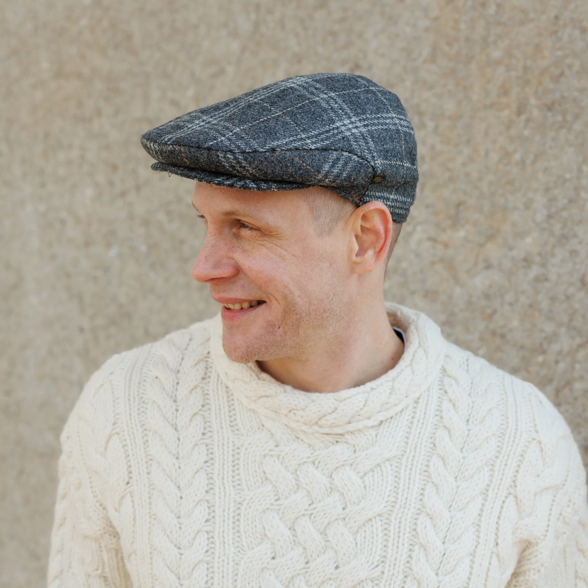 Tweed Herringbone Checkered Grey Flat Cap - Image 4