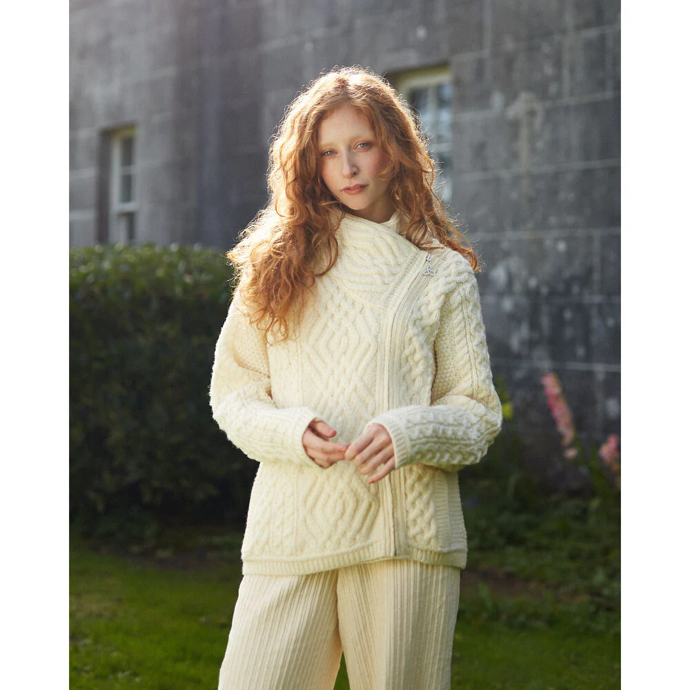 Women's Aran Cable Knit Side Zip Natural Cardigan - Image 3