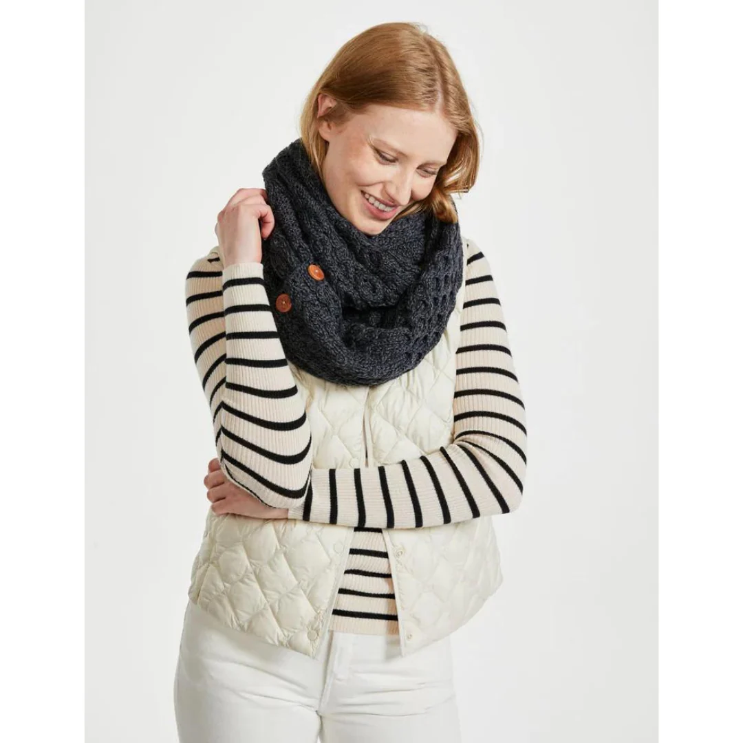 Women's Buttoned Aran Black Snood Scarf - Image 3