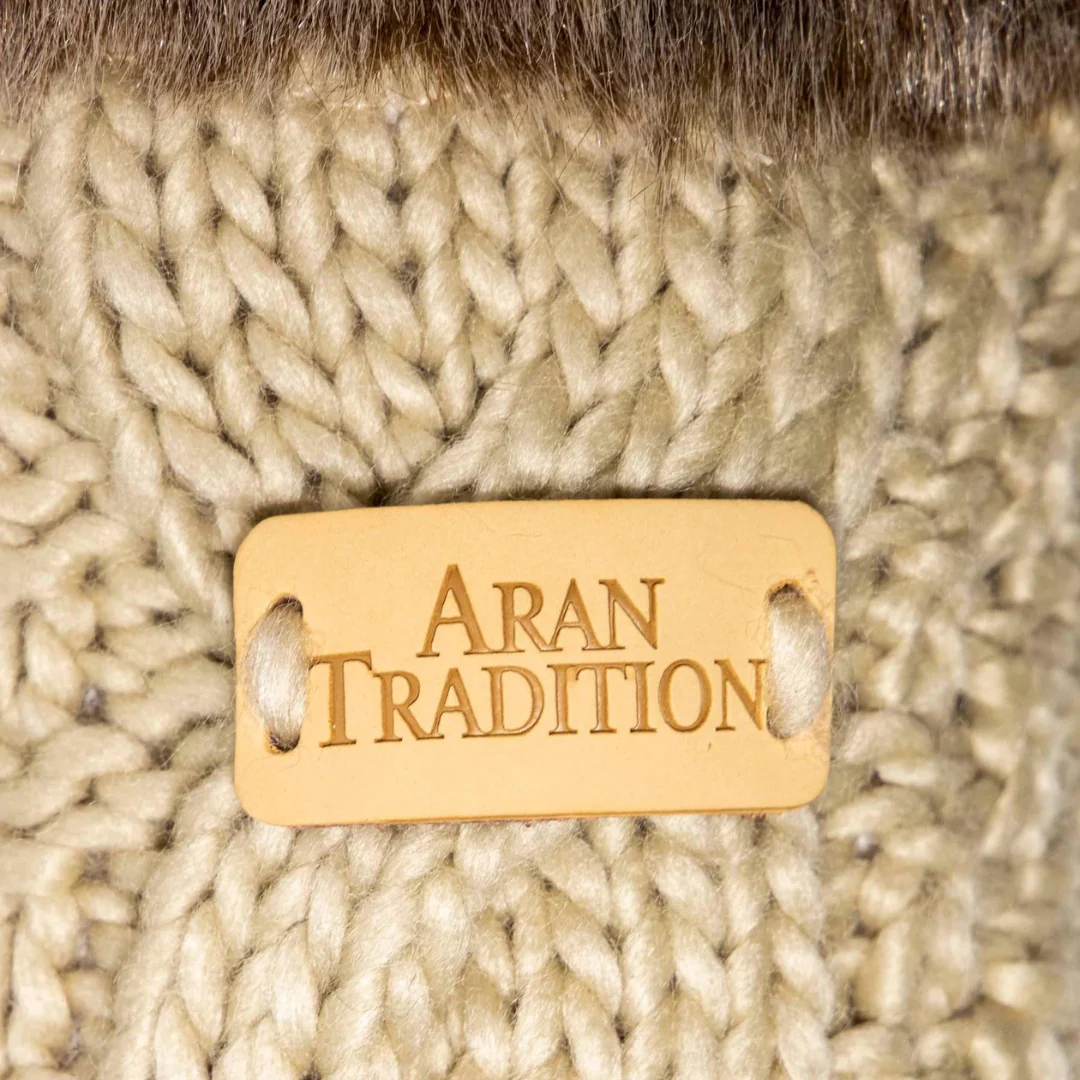 Women's Knitted Mittens With Fur Trim Oatmeal - Image 3