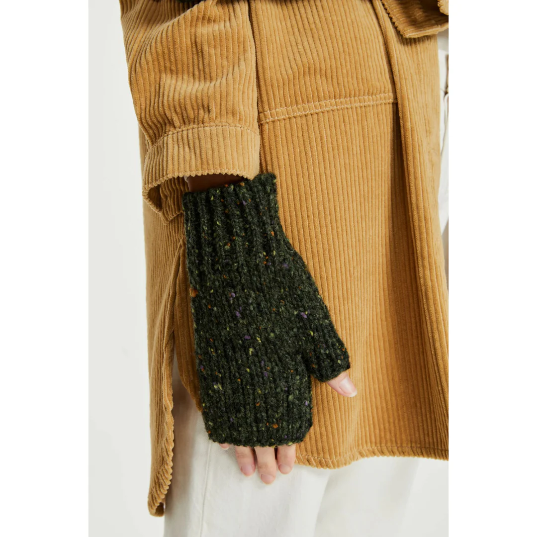 Women's Nepped Wool Army Green Fingerless Mittens - Image 3