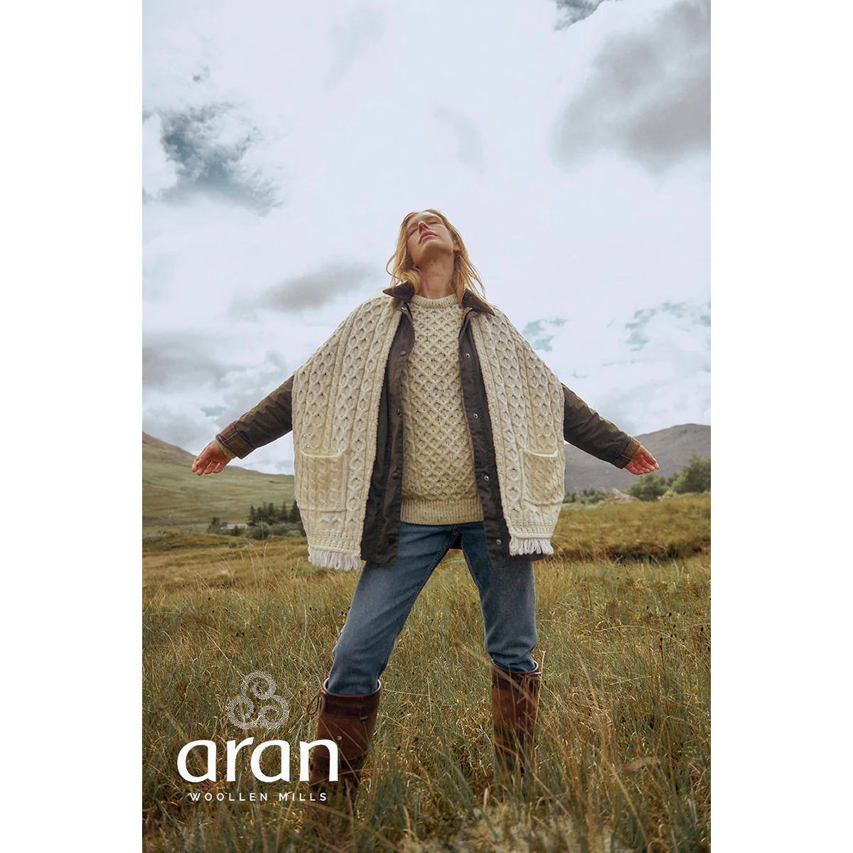 Women's Shannon Throwover Merino Aran Cream Wrap - Image 4