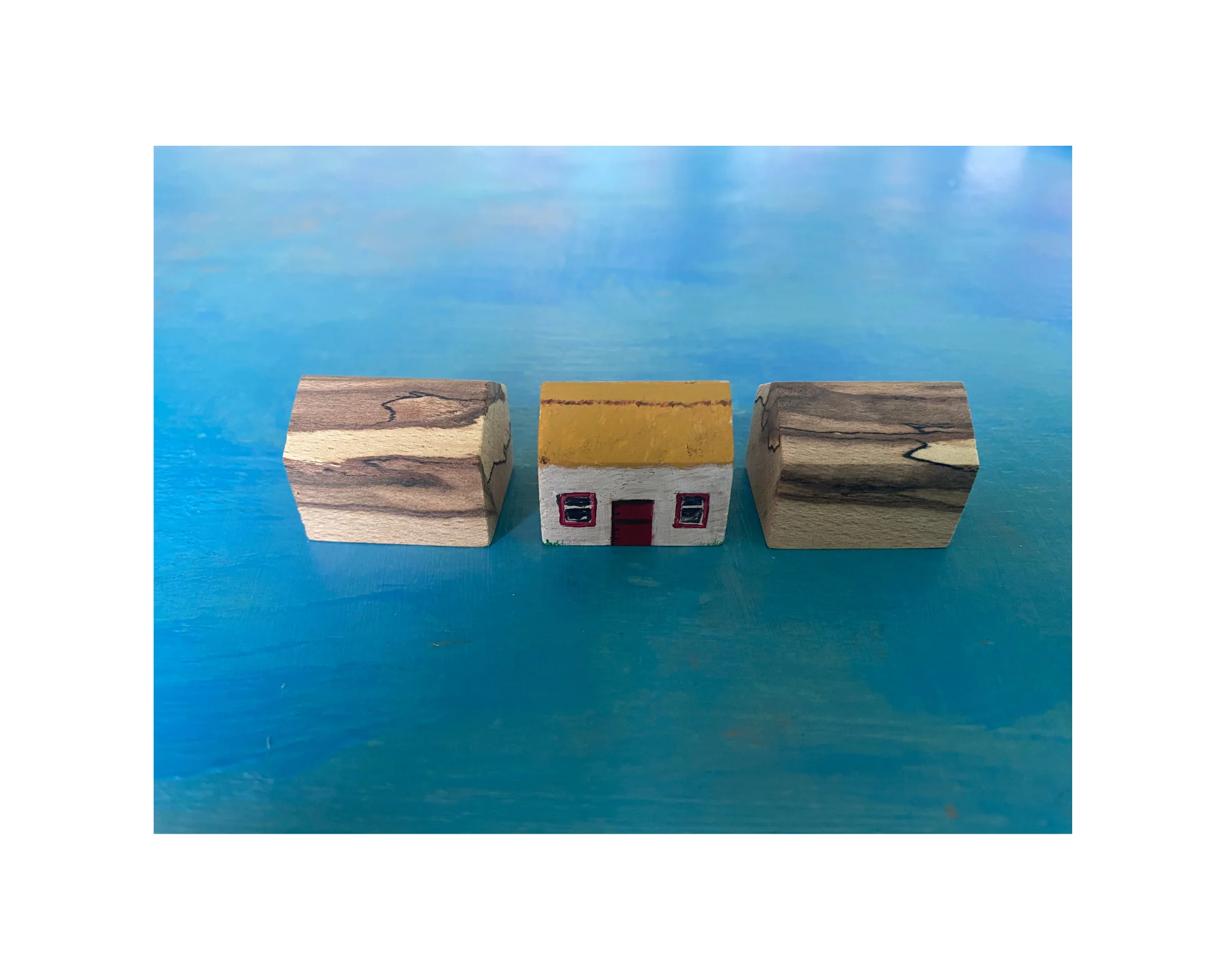 Wooden Cottage Magnets - Image 3
